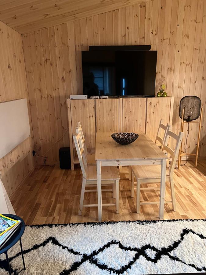 Wiatkapl Apartment Lesna Bagian luar foto