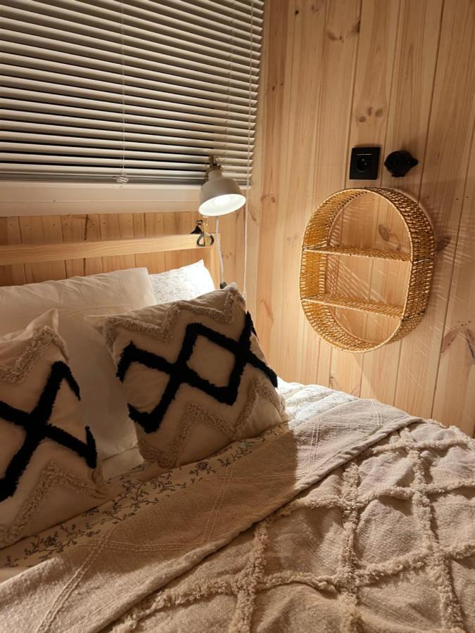 Wiatkapl Apartment Lesna Bagian luar foto
